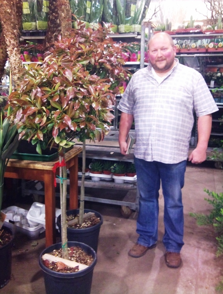photinia-and-ian.jpg?mtime=20171003165043#asset:12771
